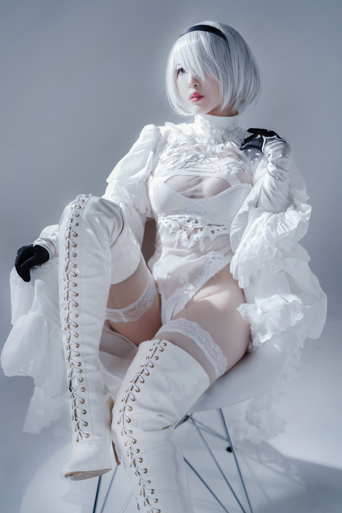 Cosplay 半半子 Automataヨルハ二号B型 白いドレス
